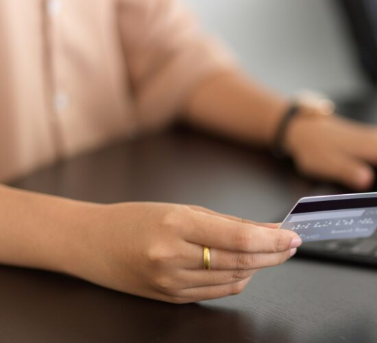 Gabriel Yomi Dabiri - Modern Corporate Finance